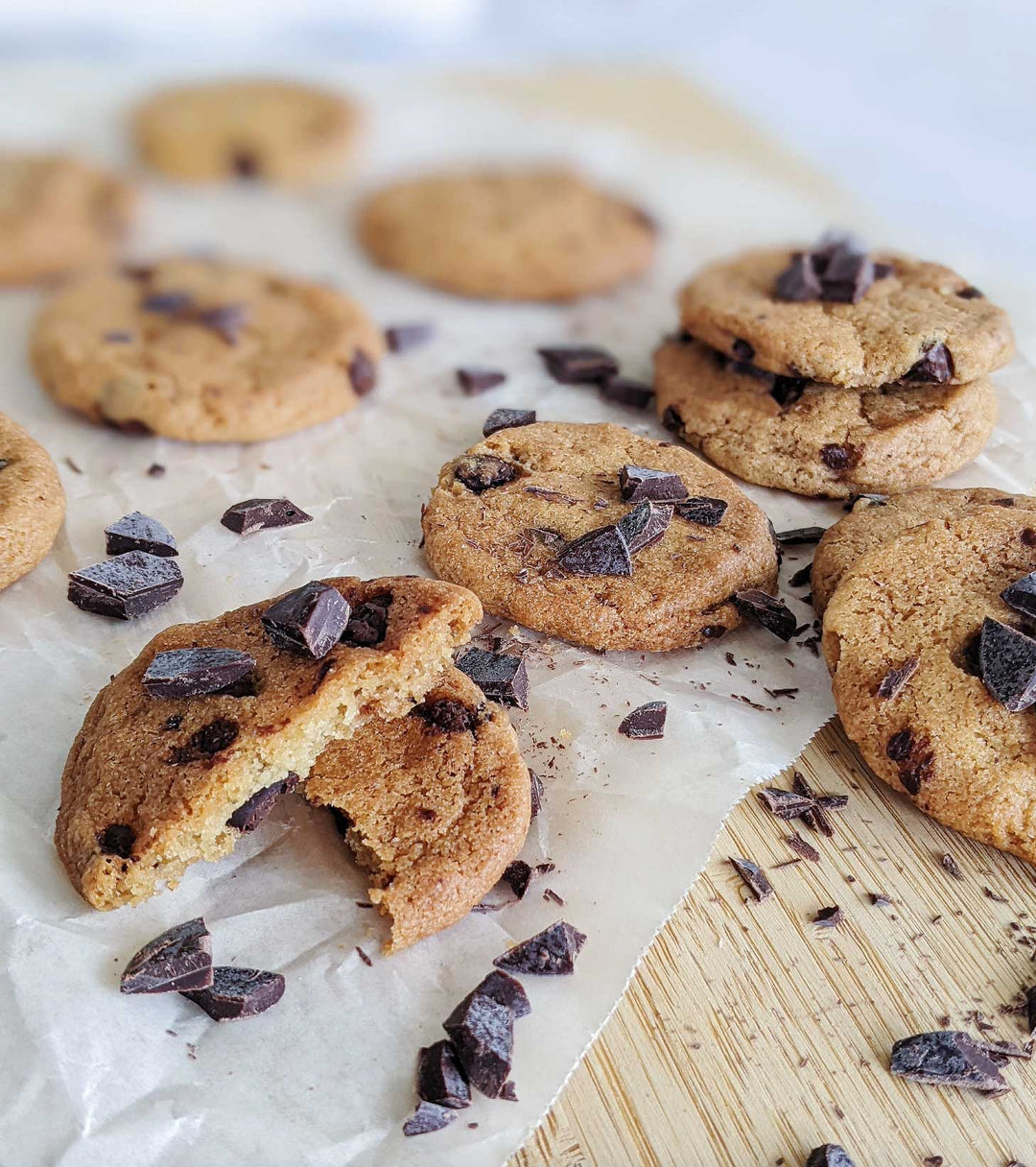 Dark Chocolate Almond Cookies