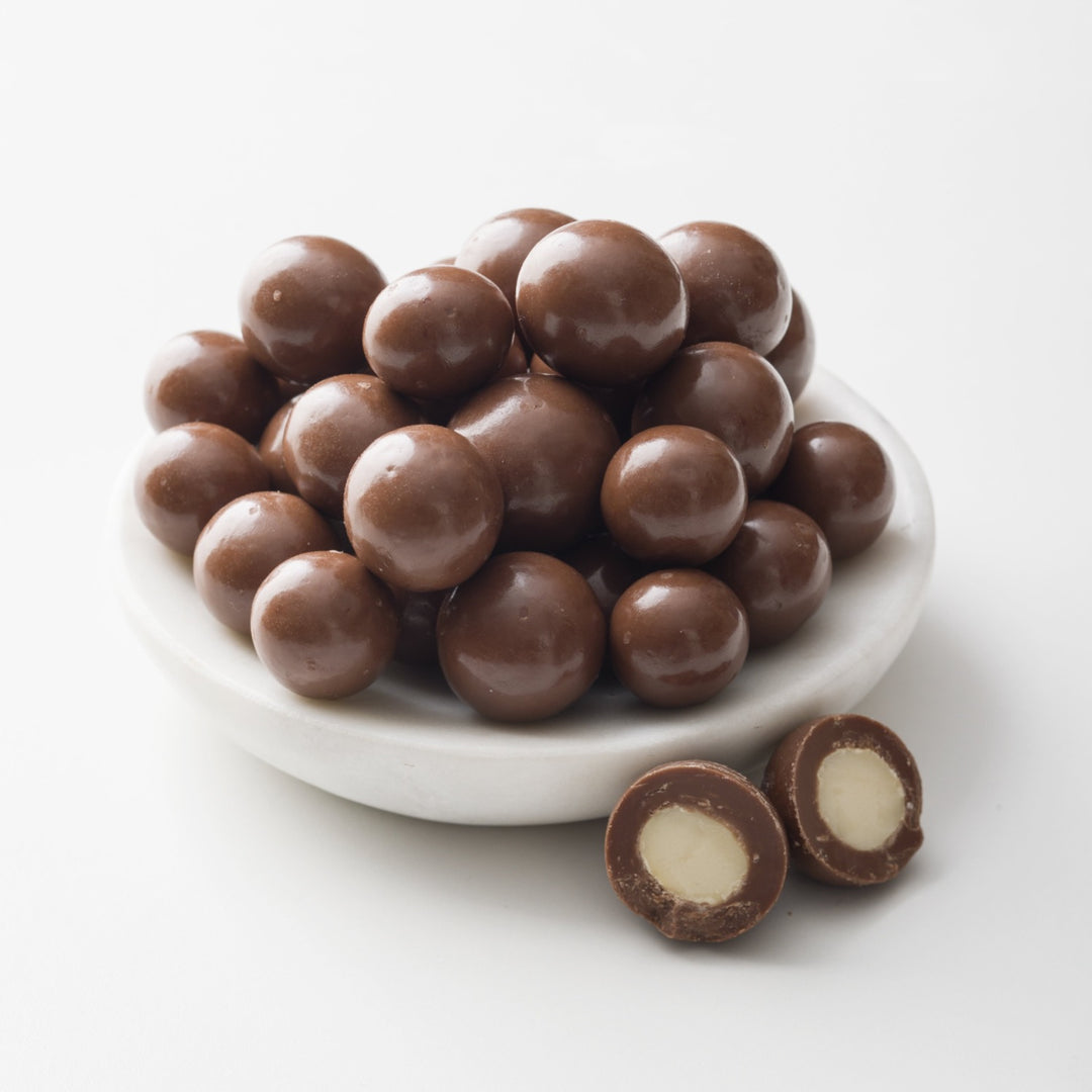 Premium Milk Chocolate Macadamias