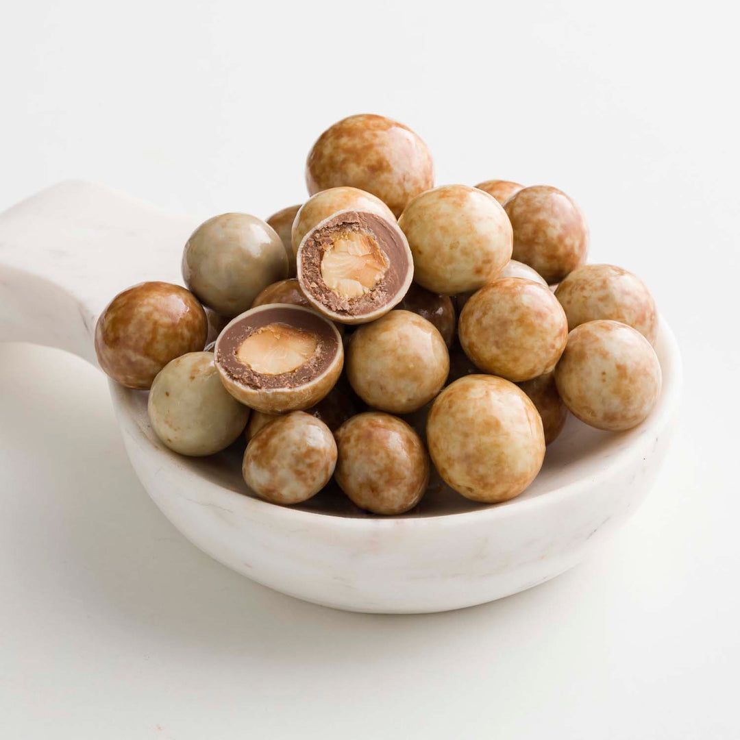 Moon Macadamias