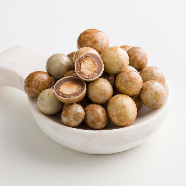 Moon Macadamias
